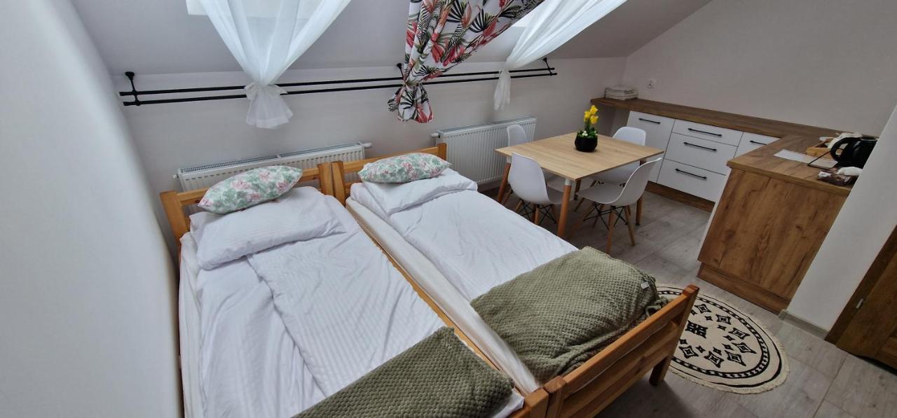 Zielona Ostoja Ulica Szpitalna 3C Apartamento Kamieniec Ząbkowicki Exterior foto